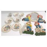 Group vintage Raggedy Ann items