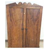 Pine 2-door cupboard 4
