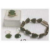 4 pieces gold & jade jewelry- 10k & 14k