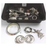 Group assorted sterling jewelry including Los