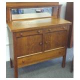 Mission oak quartersawn buffet with beveled