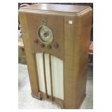 Deco floor model radio