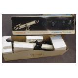 Monolux Astronomical telescope with box