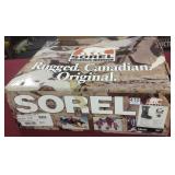 Pair unused Sorel boots size 13