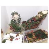 Large group Christmas decor incl. wicker sleigh