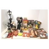 Large group collectibles - Honeymooners, lamps,