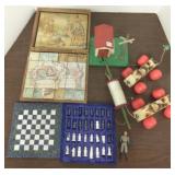 Group vintage toys incl. train building, mini