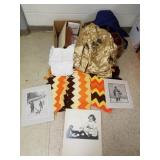 Group incl. textiles, photos, afghan, etc.