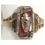 10K gold 1957 class ring - 3.7 grams - size 6 1/2