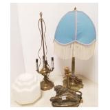 3 brass & metal lamps & a deco glass globe