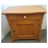 Maple cabinet with drawer & door 31" w x 19" x 32"
