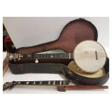 SSS Stewart #9530 banjo with case 32 1/2" long;