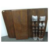 Oak table 36" x 48" with one 15" leaf (as seen)