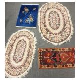 2 handmade rugs - Chinese - 2