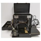 Singer featherweight sewing machine in case