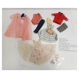 Group of 900 series Barbie doll clothing - 963,