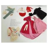 Group of 900 series Barbie doll clothing - 940,