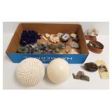 Group rocks & minerals, ostrich egg, shell
