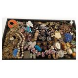 Group of costume jewelry - Vendome, Weiss,