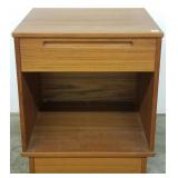 Teak 1-drawer stand 19 1/2"w x 17 1/4"d x 22 3/4"t