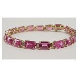 10k gold bracelet with approx 12 carats pink