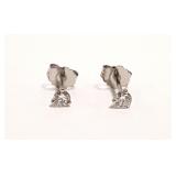 14k white gold 1/6 tcw diamond stud earrings