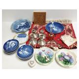 12 B&G plates - assorted sizes, signed studio