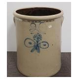 20 gallon Red Wing bee sting crock (as is -