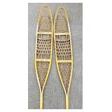 Pair C.A. Lund Record snowshoes - 10" x 58"