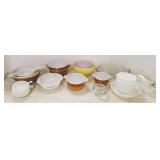 Large group of Pyrexware - nesting bowl sets,