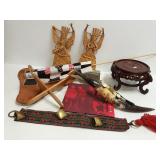 Group incl. horn crocodile (as seen), Indianapolis