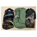 Group of mens sweaters - 29 pieces in 2 boxes