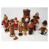Group wooden German smokers, nutcracker, etc.