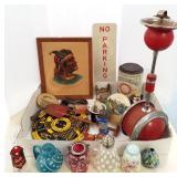 Group incl. Sleepy Eye sign, Victorian glass &