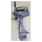 Suzuki DT6 outboard motor
