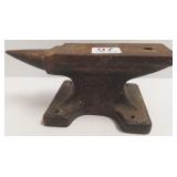 Antique small iron anvil - 6"