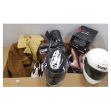 Group including roller blades, rubberboots, etc.