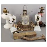 Gp of lamps incl Aladdin, pair with polar bear