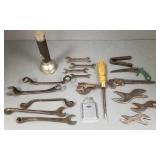 Gp. antique marked Ford tools, etc., cigarette