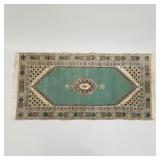 Handmade oriental rug- 5' 9' x 2' 9'