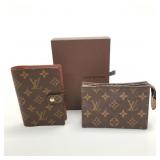 2 small Louis Vuitton canvas articles: day planner