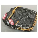 Autographed Derek Jeter baseball glove w/