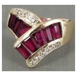 Vintage 14K gold ruby & diamond ring- 3.9g; size