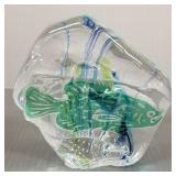 Art glass game fish paperweight- 4 1/2' x 4 1/2'