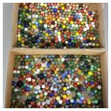 Gp vintage marbles incl shooters, cat's eyes,
