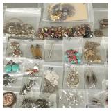 Gp fashion/ costume jewelry incl some N.O.S.