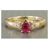 14k gold ring s/w red stone & diamonds- 3.1g,