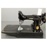Singer Featherweight sewing machine in case