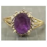 10k gold ring s/w oval amethyst & tiny diamonds-
