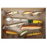 10 vintage fishing lures incl Heddon- 7.5' longest